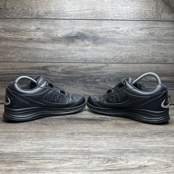 New Balance Black Women's Sneakers - Picture 8 of 11